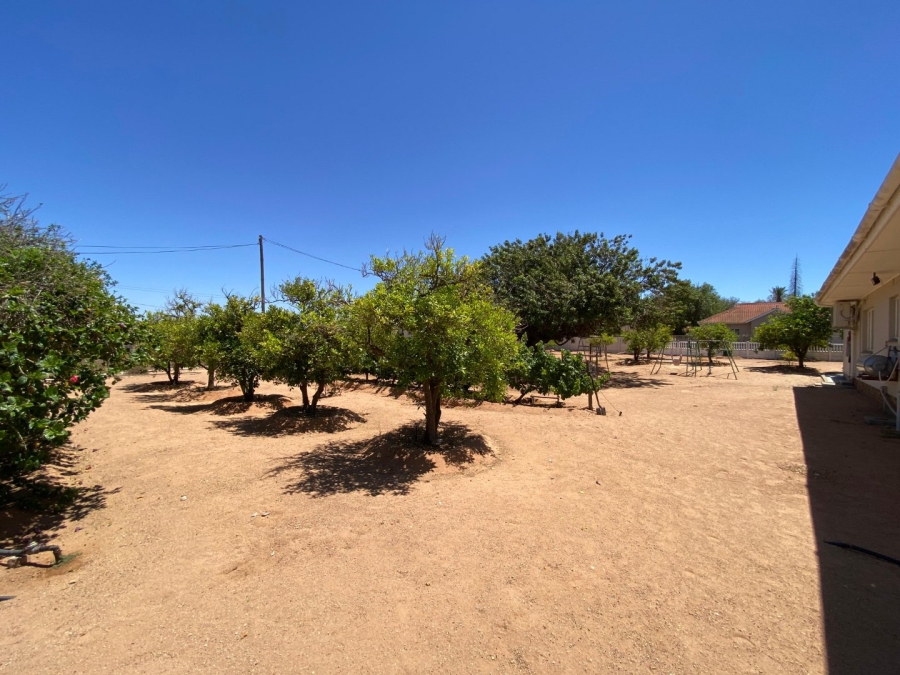 3 Bedroom Property for Sale in Vanrhynsdorp Western Cape